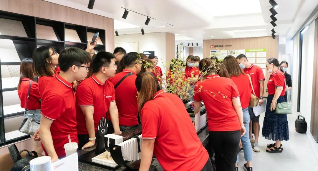 乘風破浪，全力以赴｜2022鷹牌墻地專家超級門店訓練營圓滿結營！(圖13)